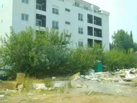 Izdavanje, garsonjera, 33m², Drac, Podgorica - image 1