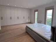 Rent, four bedroom apartment, 260m², Škaljari, Kotor - image 4