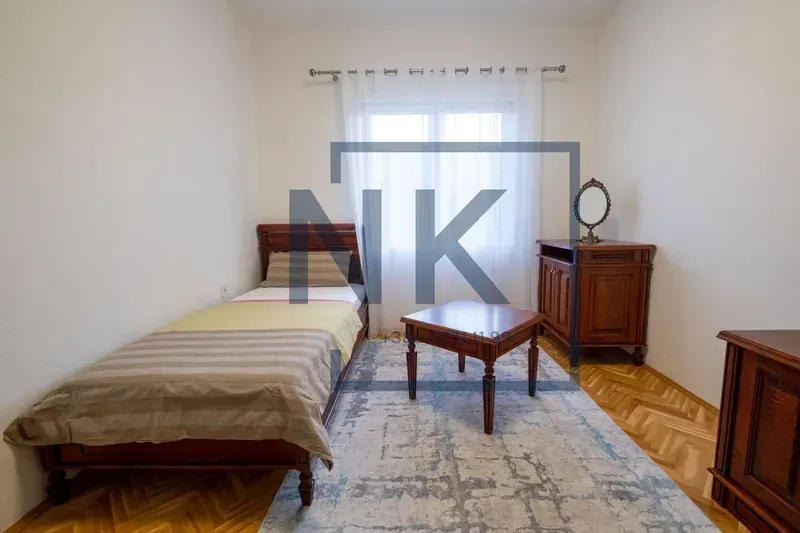 Prodaja, trosoban stan, 128m², Stari Aerodrom, Podgorica