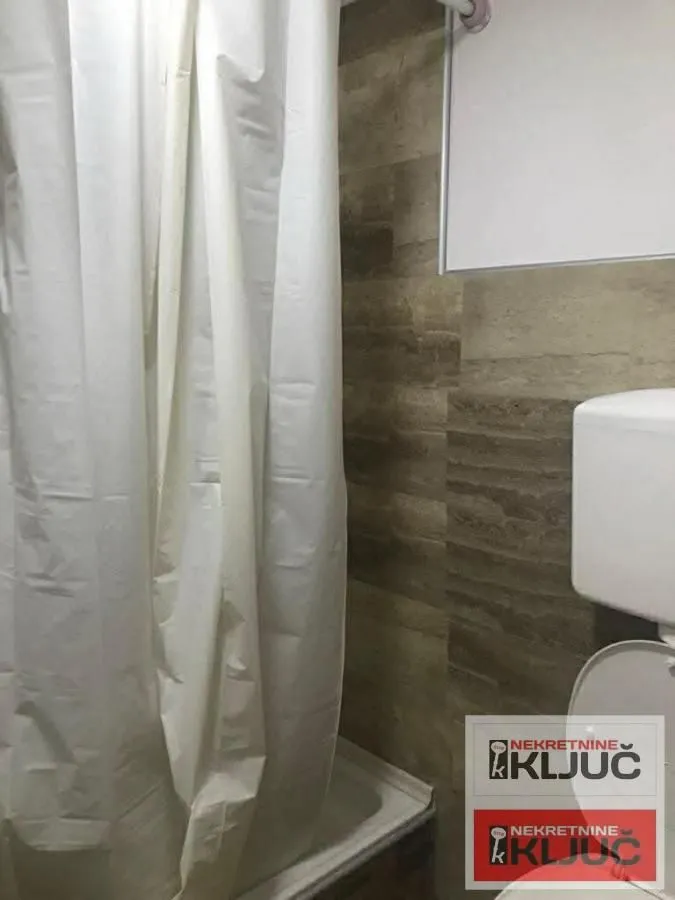 Izdavanje, garsonjera, 19m², Podbara, Novi Sad Sve Podlokacije