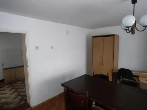 Prodaja, kuća, 175m², Niš, Srbija - image 10