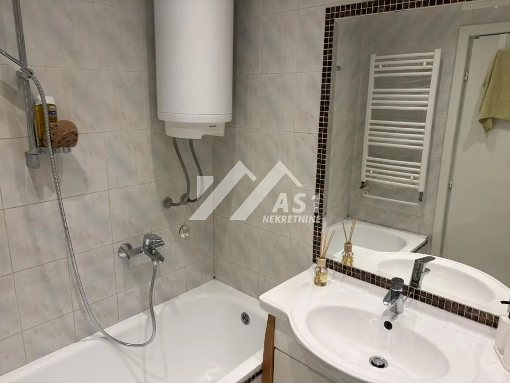 Rent, two bedroom apartment, 51m², Sajam, Novi Sad Sve Podlokacije