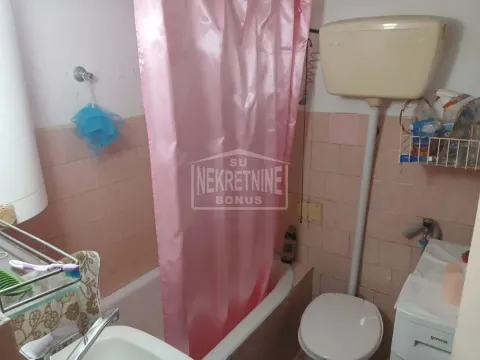 Prodaja, kuća, 114m², Mali Radanovac, Subotica - image 10