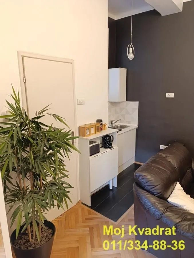Rent, one bedroom apartment, 35m², Stari Grad, Beograd