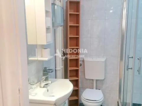 Rent, two bedroom apartment, 59m², Kalenić Pijaca, Vračar Sve Podlokacije - image 8