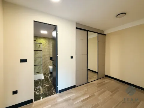 Prodaja, trosoban stan, 111m², Vezirov Most, Podgorica - image 11