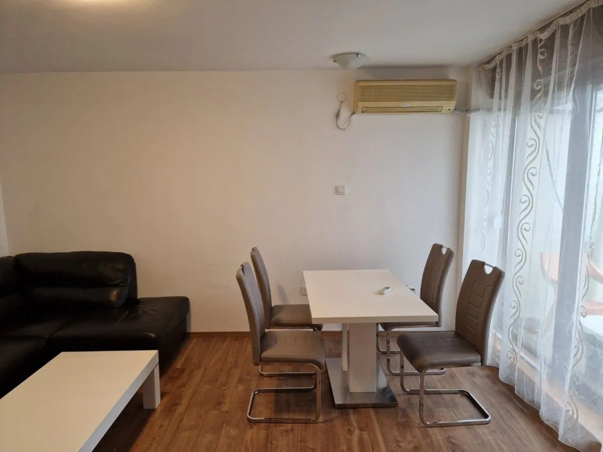 Rent, one bedroom apartment, 40m², Blok 6, Podgorica