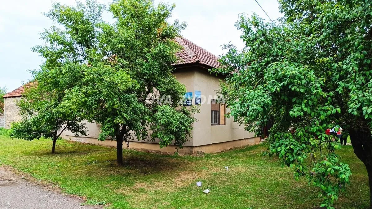 Prodaja, kuća, 116m², Bečej, Novi Sad
