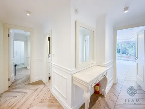 Izdavanje, trosoban stan, 147m², Gorica C, Podgorica - image 12