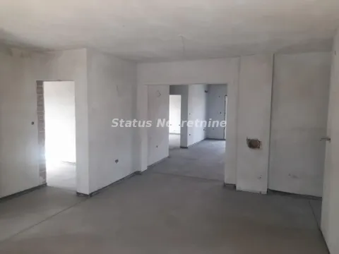 Izdavanje, poslovni prostor, 200m², Veternik, Novi Sad Sve Podlokacije