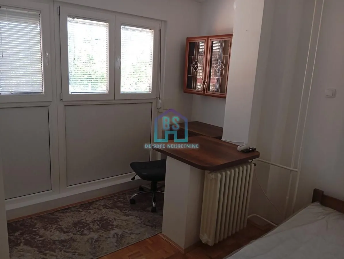 Prodaja, trosoban stan, 66m², Novo naselje, Novi Sad