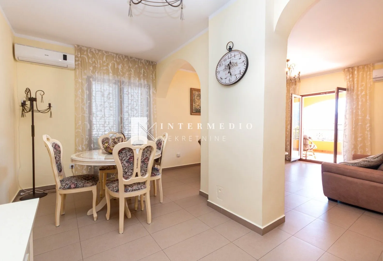 Prodaja, trosoban stan, 101m², Gomila, Herceg Novi