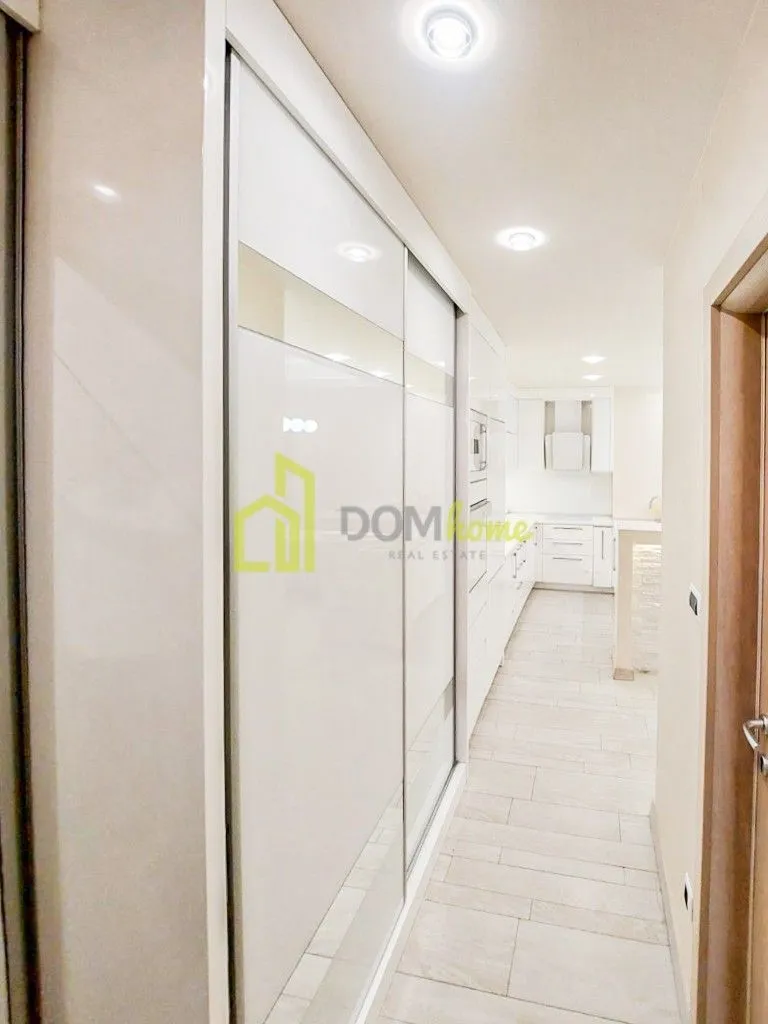 Prodaja, dvosoban stan, 80m², Budva, Crna Gora