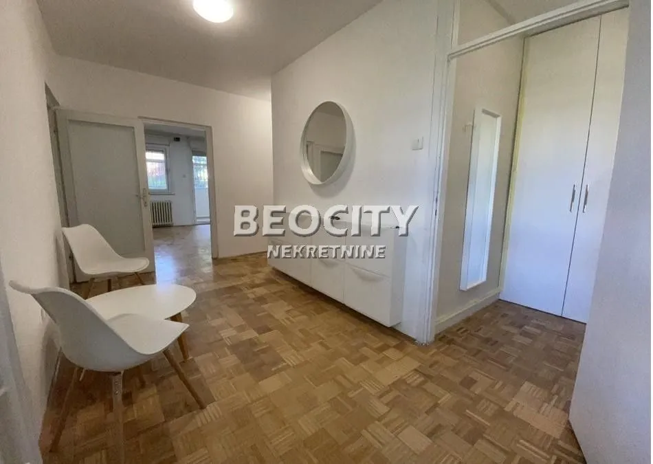 Rent, apartment, 44m², Stari Merkator, Novi Beograd Sve Podlokacije