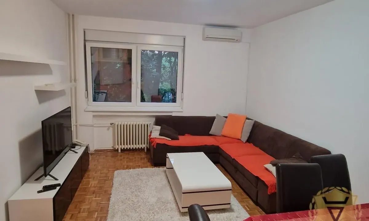 Izdavanje, trosoban stan, 61m², Voždovac Sve Podlokacije, Beograd