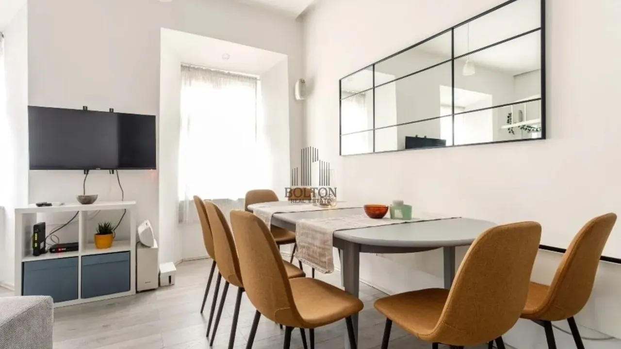 Sale, three bedroom apartment, 82m², Stari Grad, Beograd