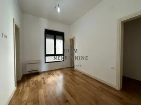 Prodaja, trosoban stan, 139m², Donja Gorica, Podgorica - image 8