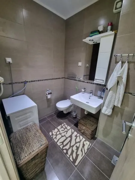 Prodaja, trosoban stan, 59m², Bulevar Evrope, Novi Sad Sve Podlokacije