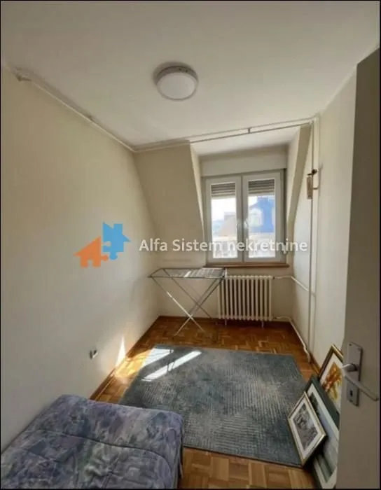 Izdavanje, trosoban stan, 80m², Fon (Fon - Bilećka), Voždovac Sve Podlokacije