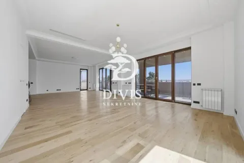 Izdavanje, stan, 205m², Dedinje Sve Podlokacije, Beograd - image 4