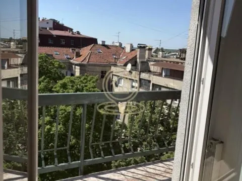 Izdavanje, dvosoban stan, 45m², Stari Grad, Beograd - image 10