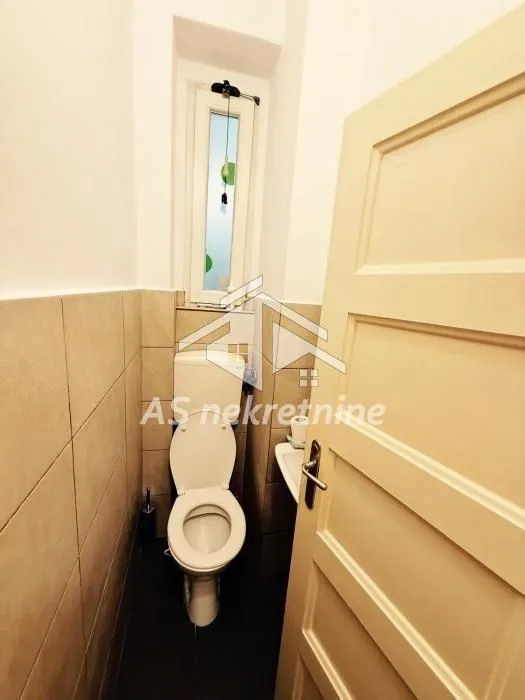 Rent, apartment, 68m², Kalenić Pijaca, Vračar Sve Podlokacije