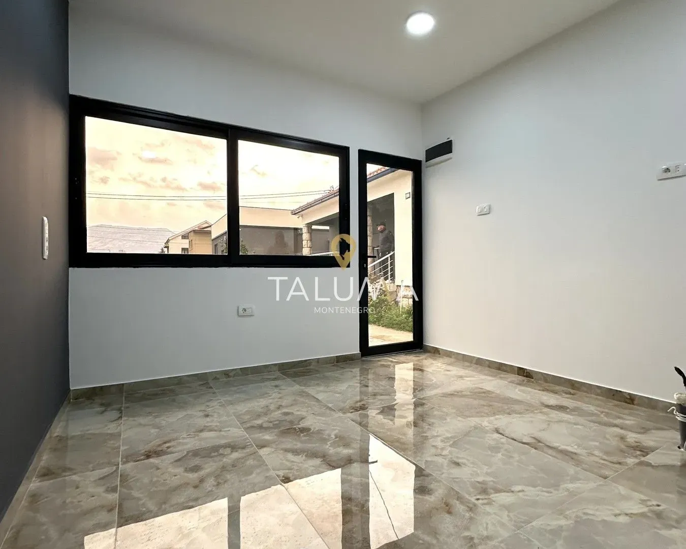 Rent, office space, 17m², Masline, Podgorica