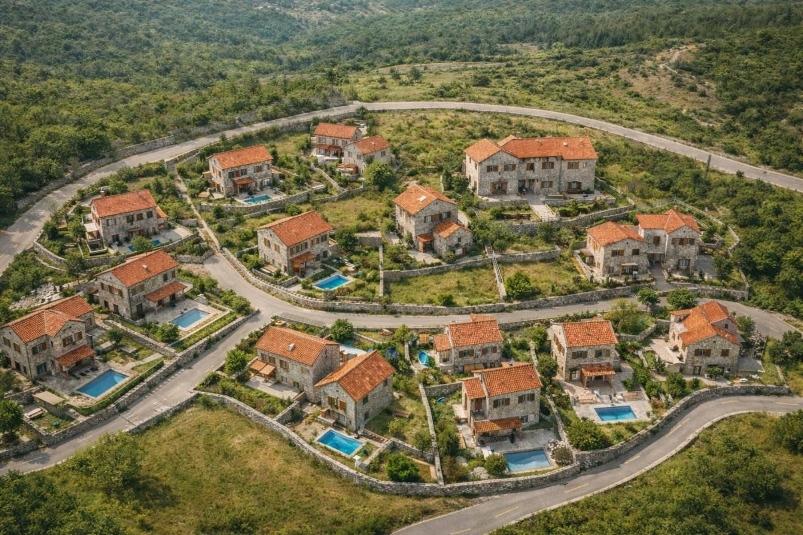 Prodaja, plac, 35000m², Farmaci, Podgorica