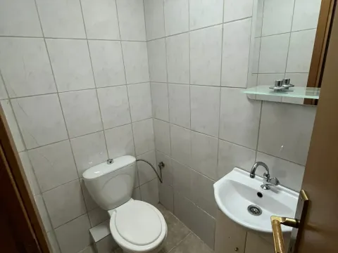 Rent, two bedroom apartment, 75m², Blok 9, Podgorica - image 11