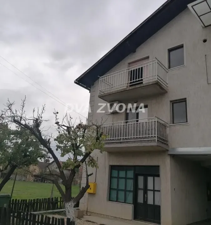 Sale, house, 170m², Veternik, Novi Sad Sve Podlokacije