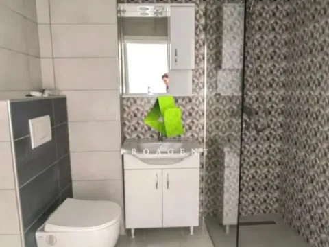 Prodaja, trosoban stan, 79m², Medijana, Niš - image 8