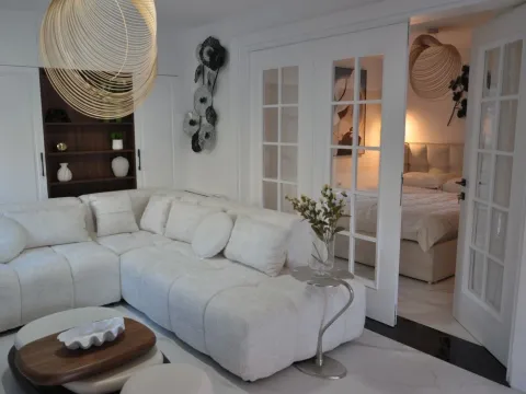 Prodaja, trosoban stan, 110m², Prčanj, Kotor - image 13