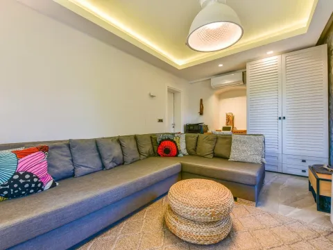 Prodaja, kuća, 150m², Radanovići, Kotor - image 6