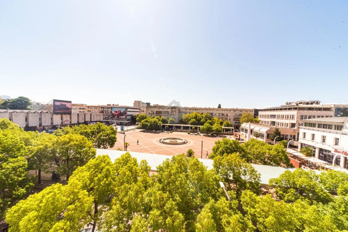 Rent, two bedroom apartment, 65m², Centar, Podgorica