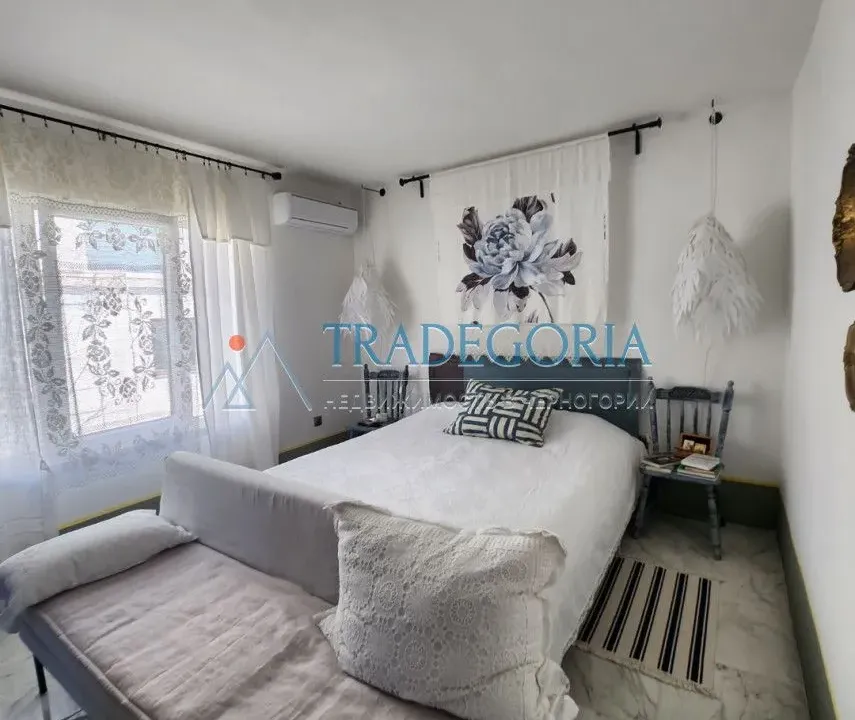 Prodaja, jednosoban stan, 75m², Bar, Crna Gora
