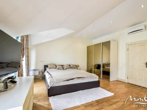 Prodaja, kuća, 170m², Budva, Crna Gora - image 23