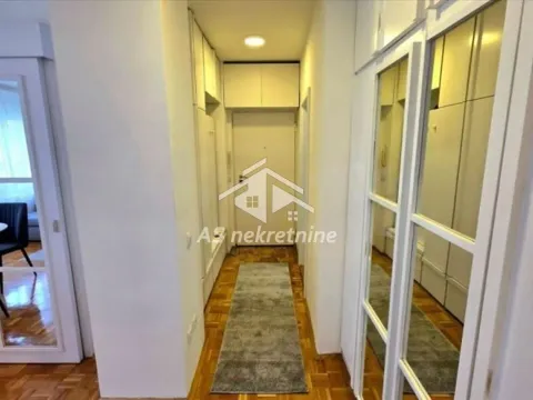 Izdavanje, dvosoban stan, 46m², Slavija, Vračar Sve Podlokacije - image 26