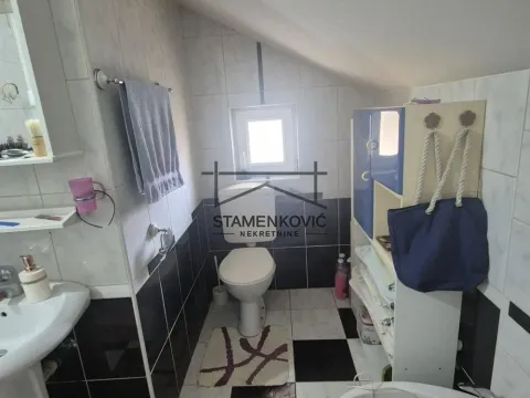 Prodaja, kuća, 160m², Futog, Novi Sad Sve Podlokacije - image 17