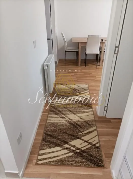 Prodaja, jednosoban stan, 40m², Šonsi, Novi Sad Sve Podlokacije