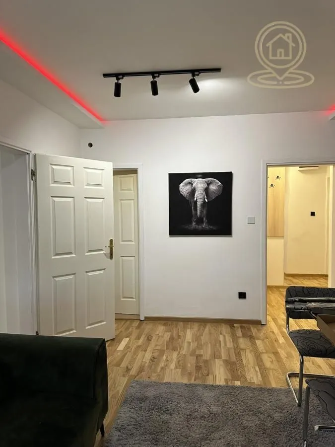 Izdavanje, trosoban stan, 52m², Grbavica, Novi Sad Sve Podlokacije