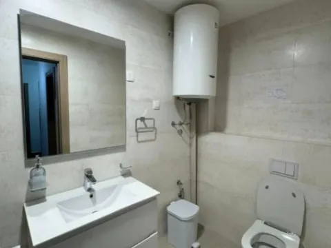 Izdavanje, dvosoban stan, 70m², Master Kvart, Podgorica - image 10