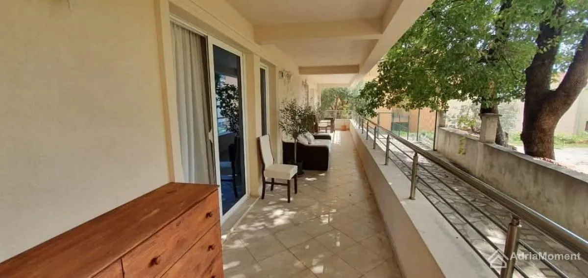 Sale, three bedroom apartment, 121m², Petrovac, Budva