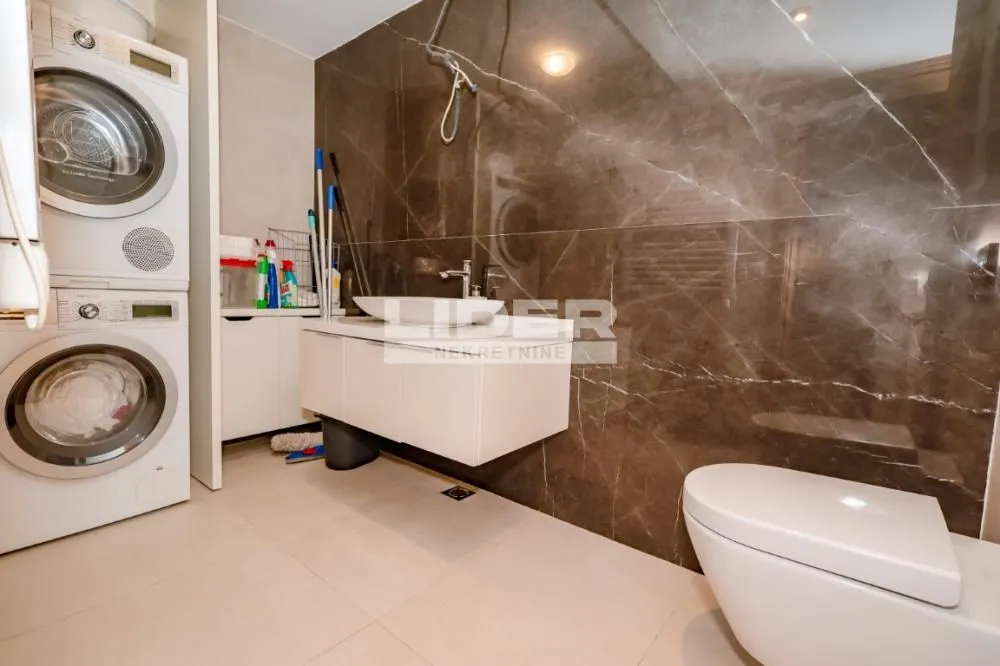 Prodaja, kuća, 279m², Košutnjak, Beograd