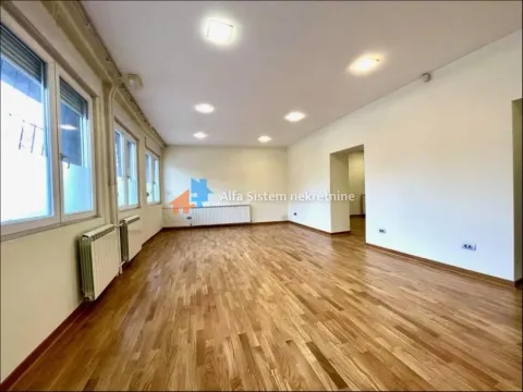 Izdavanje, poslovni prostor, 80m², Stari Grad, Beograd - image 2