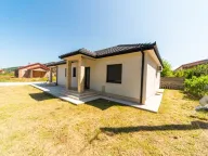 Prodaja, kuća, 130m², Tološi, Podgorica - image 6