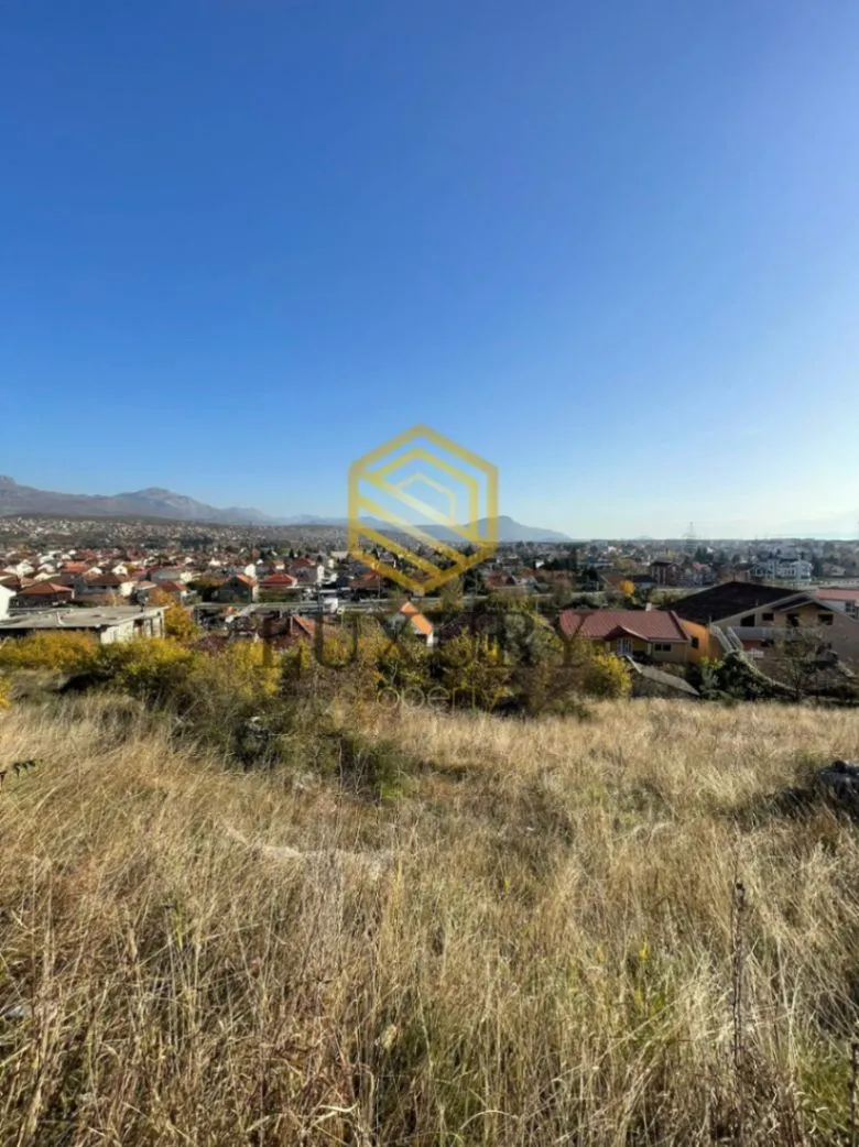 Prodaja, plac, 800m², Gorica C, Podgorica