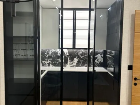 Izdavanje, jednosoban stan, 59m², Kod Capital Plaze, Podgorica - image 2