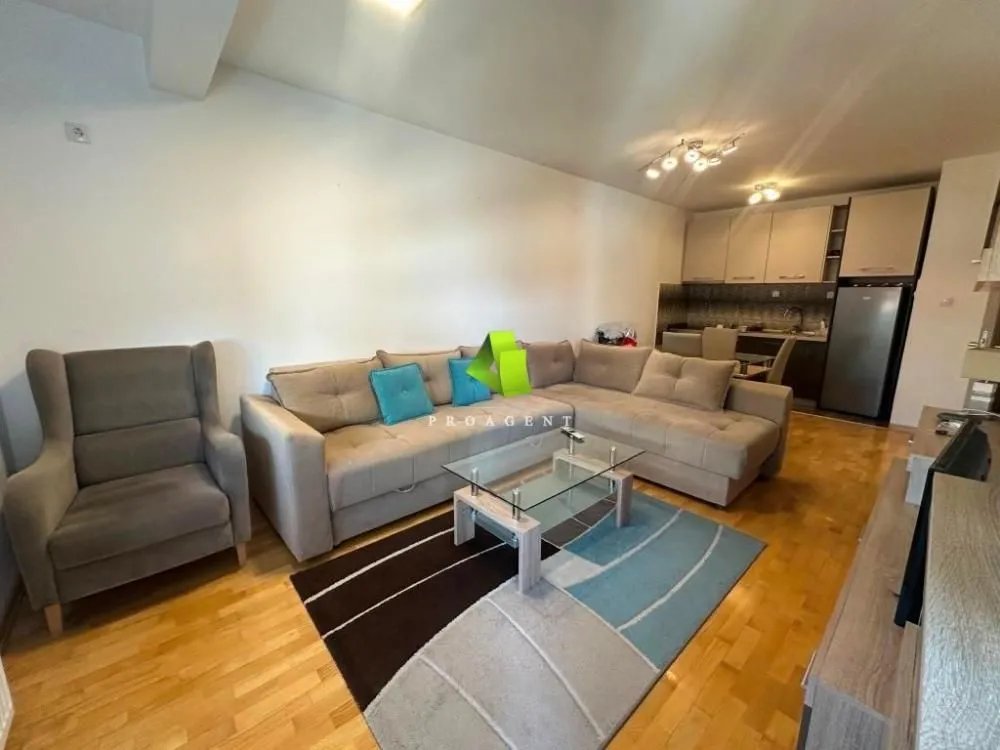 Prodaja, jednosoban stan, 45m², Medijana, Niš