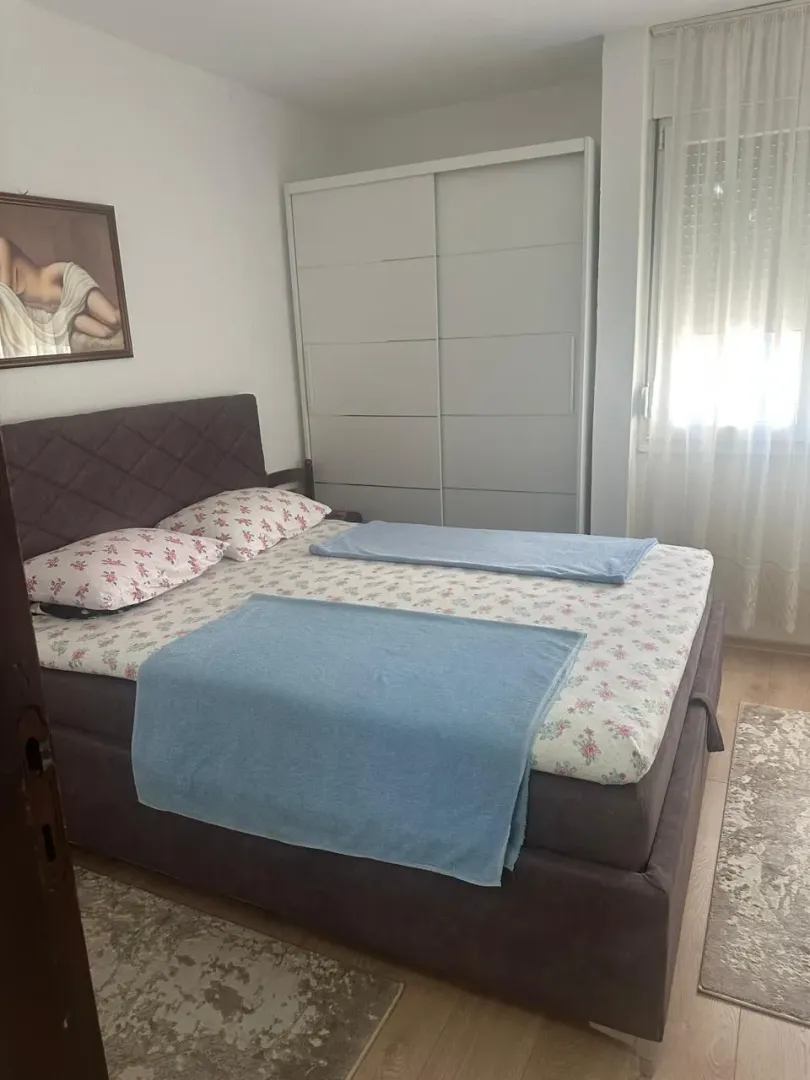 Sale, three bedroom apartment, 76m², Centar, Bar