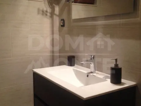 Izdavanje, dvosoban stan, 67m², Tivat, Crna Gora - image 5